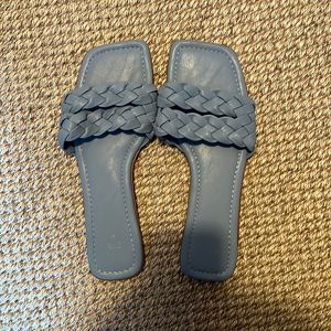 Zara sandals size 41